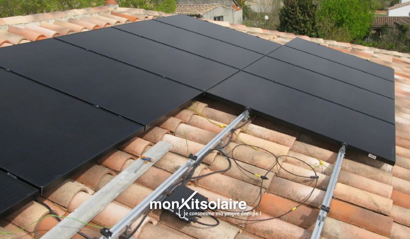 Installation du kit panneau solaire de Jean-Marc dans l'Aude